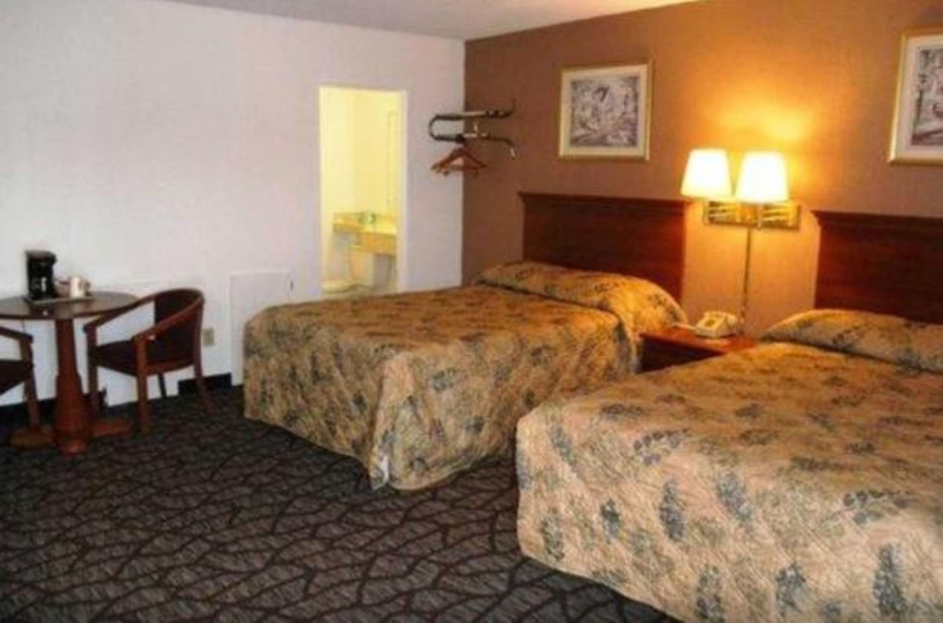 Rodeway Inn Youngstown Eksteriør billede